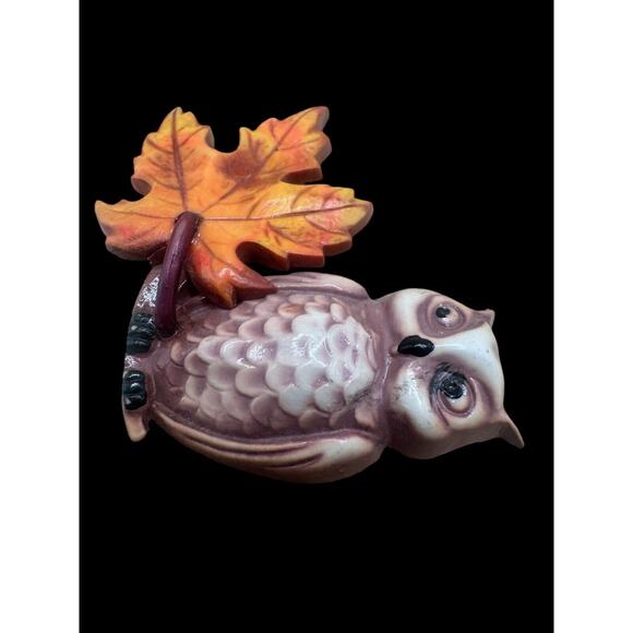 Vintage 1940s Celluloid Owl Pin Layered 3D Brooch‎ Quirky Jewelry Autumn Leaf - Picture 4 of 8